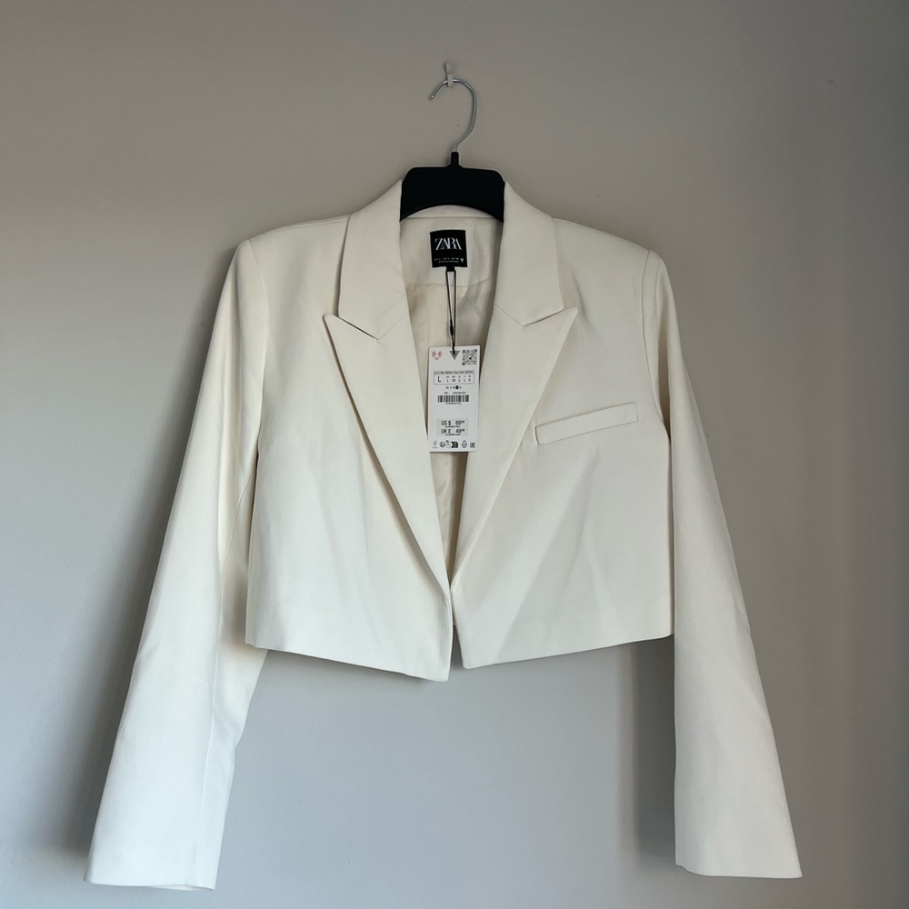 NWT ZARA cropped white blazer